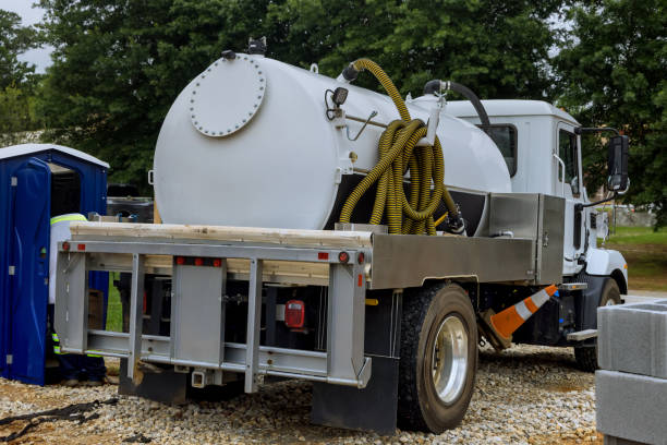 Best Portable restroom trailer rental  in Princeton, MN